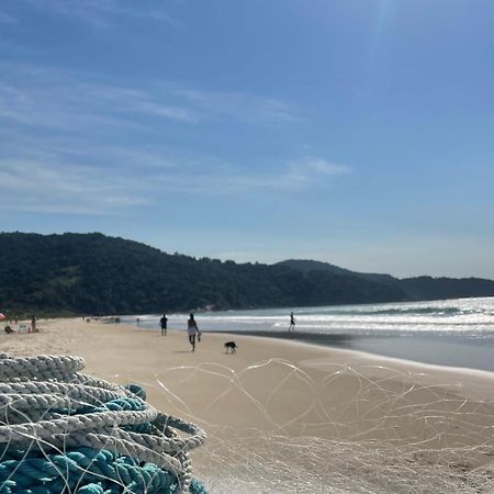 Novissimo! Charmoso E A 3 Minutos A Pe Da Praia Governador Celso Ramos Extérieur photo
